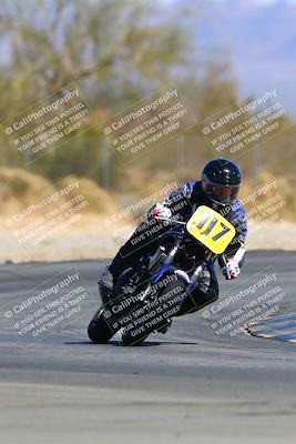 media/Mar-12-2022-SoCal Trackdays (Sat) [[152081554b]]/Turn 2 (1145am)/